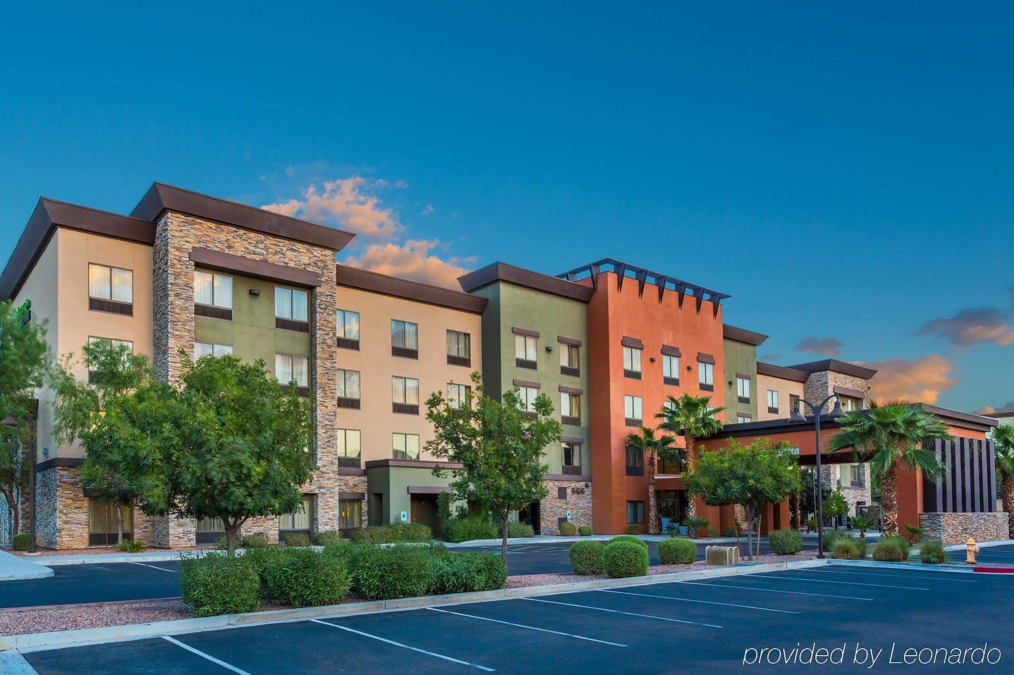 Holiday Inn Express Surprise By Ihg Exterior foto